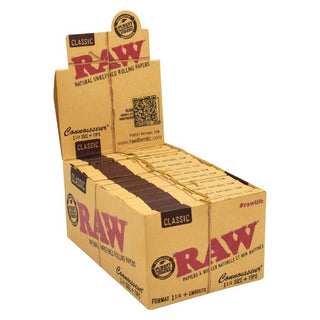 RAW Classic Connoisseur 1 1/4 Rolling Papers
