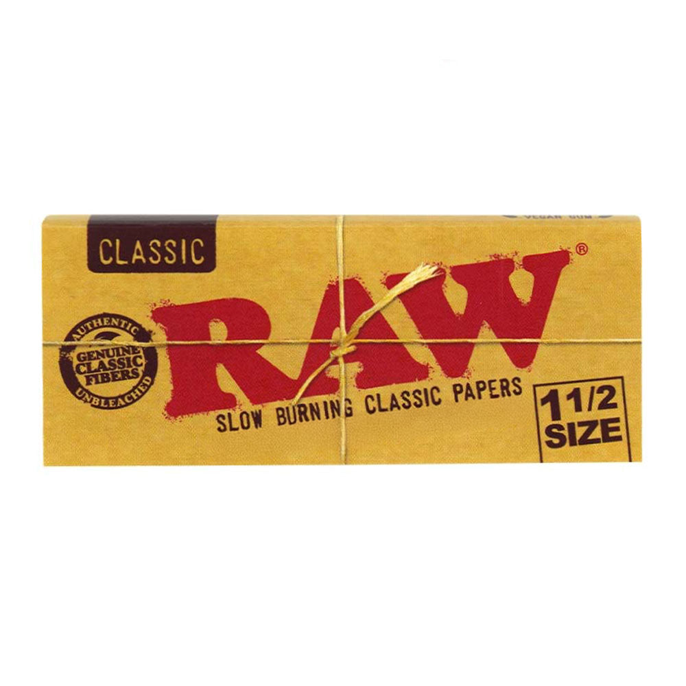 RAW Classic 1 1/2 Size Rolling Papers