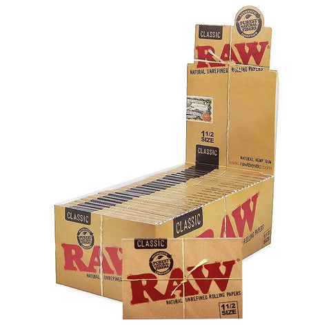 RAW Classic 1 1/2 Size Rolling Papers